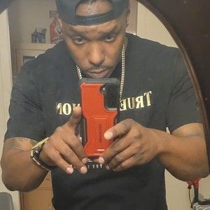 Meet your Posher, Thomas